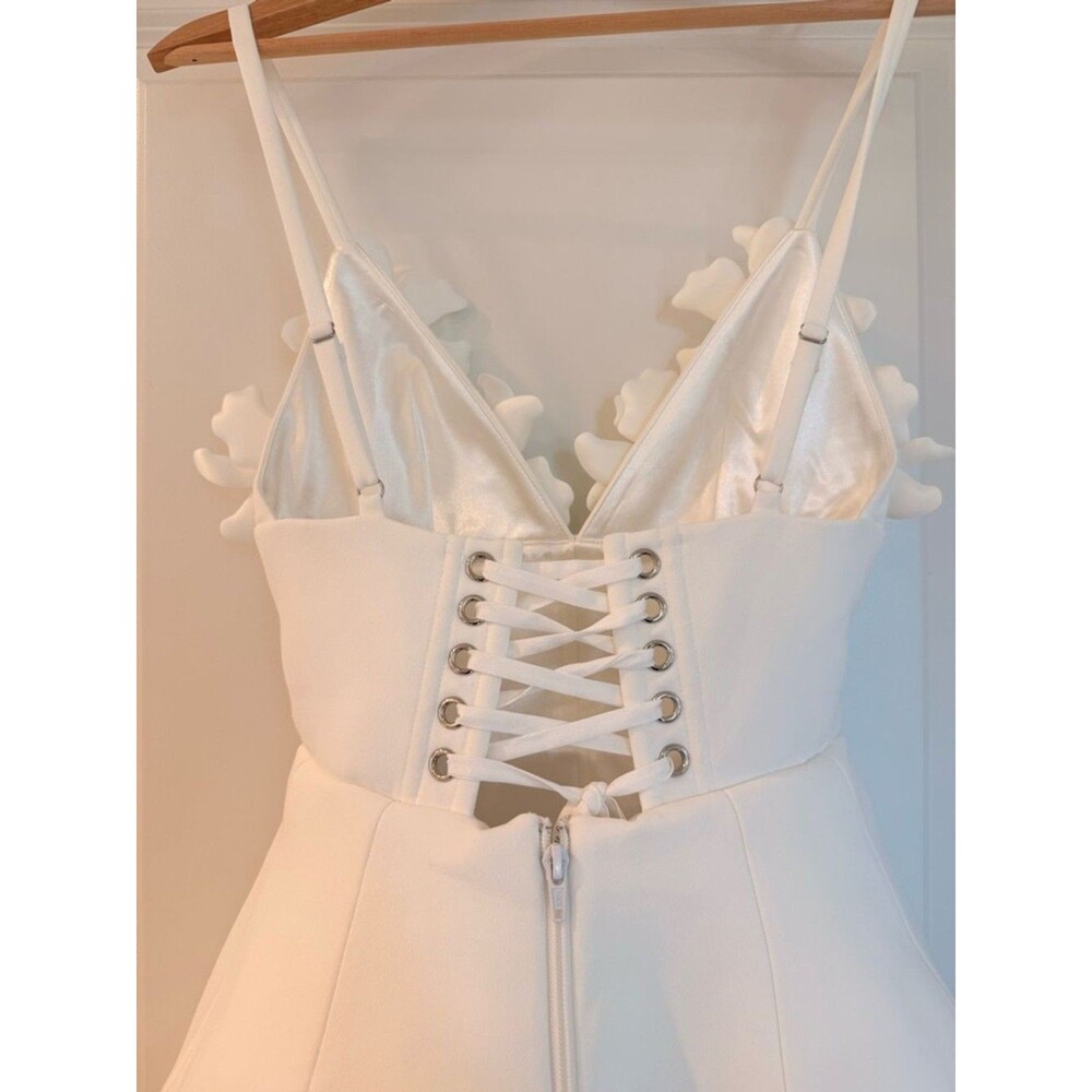 New BRONX BANCO Emma White Floral Appliqué Strap Mini Wedding Dress - Picture 12 of 15